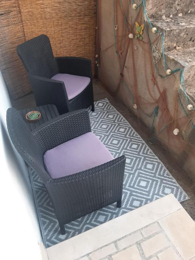 Apartmani Ino Škrip Zewnętrze zdjęcie