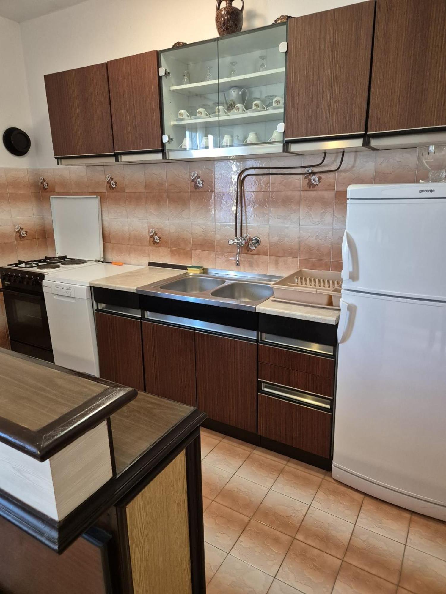 Apartmani Ino Škrip Zewnętrze zdjęcie