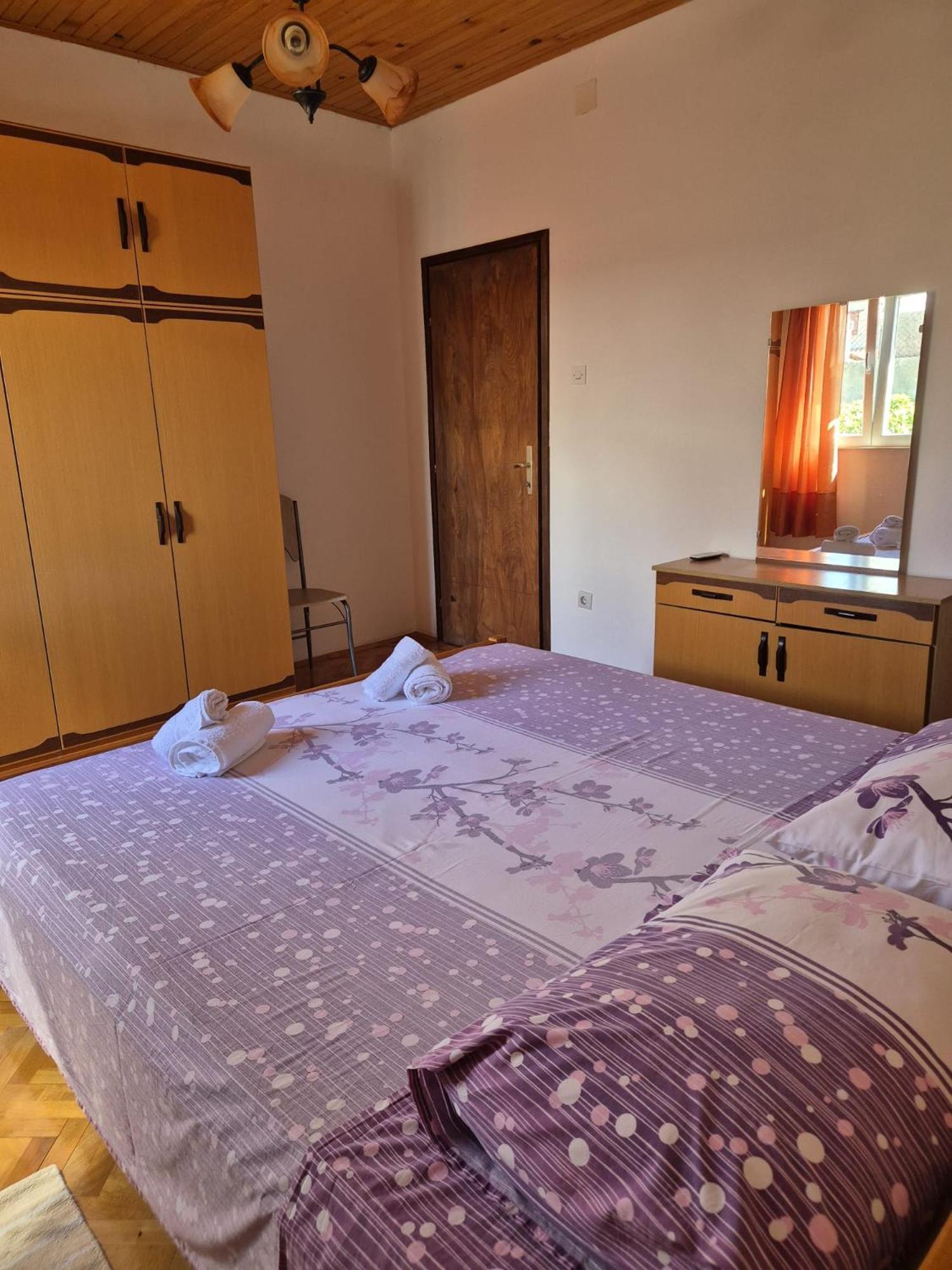 Apartmani Ino Škrip Zewnętrze zdjęcie