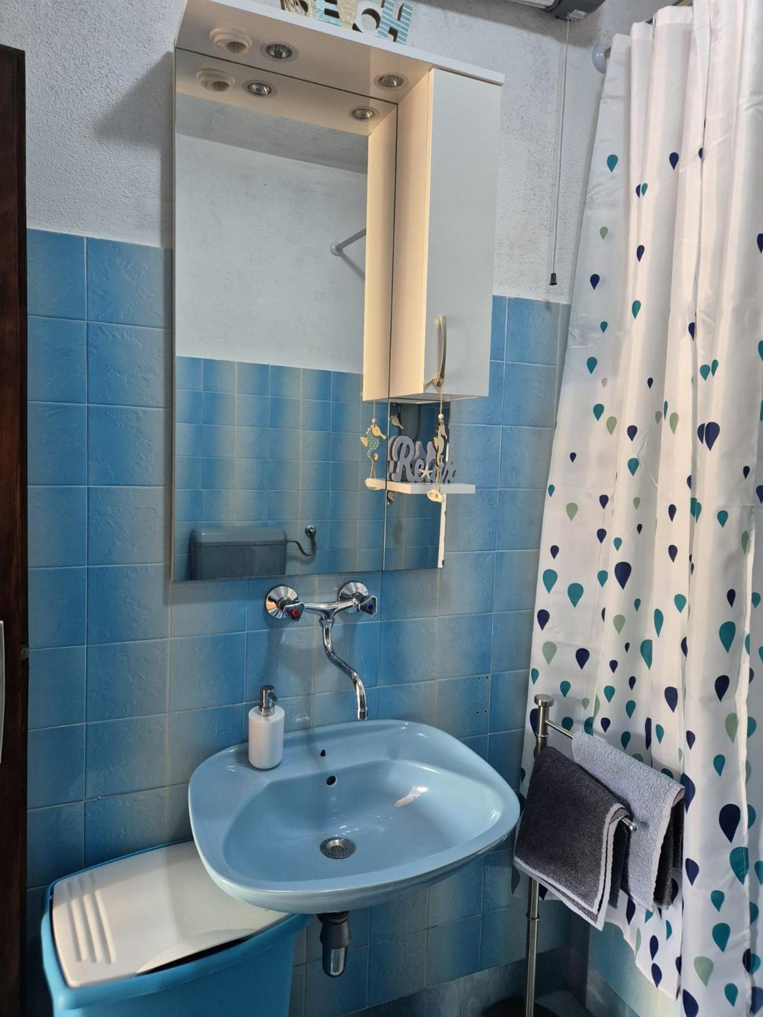 Apartmani Ino Škrip Zewnętrze zdjęcie