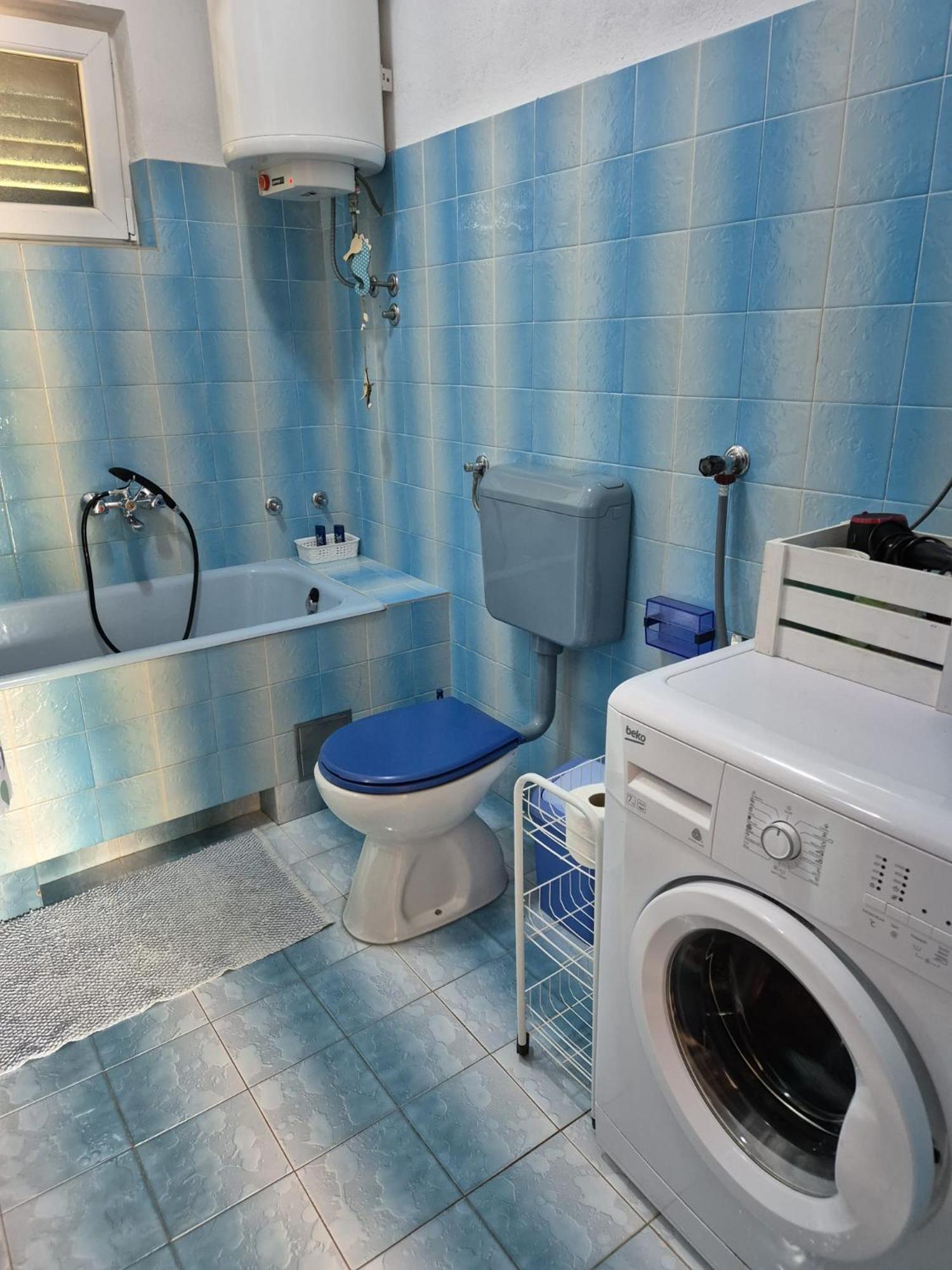 Apartmani Ino Škrip Zewnętrze zdjęcie
